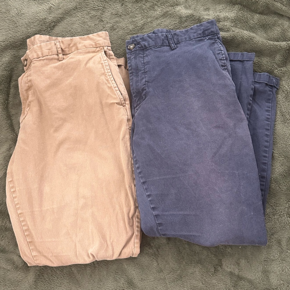 Old Navy Built-In Flex Athletic Taper Pants Bundle 36x30 Khaki & Navy